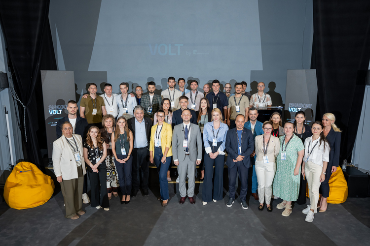 FOTO Electrica a finalizat selecția Shadow VOLT, unul dintre cele mai ambițioase programe de internship. Tinerii selectați vor sta direct la masa unde se decide