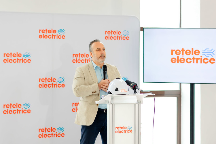FOTO Rețele Electrice România a modernizat stația Filaret din București, cu aproape 79 milioane lei. Are panouri solare și baterii de stocare pentru consumul propriu