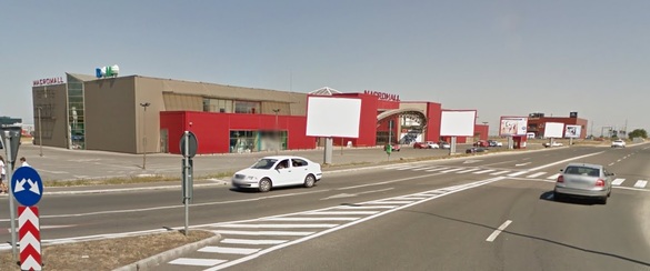   PHOTO The Greek Toys and Decoration Trader Jumbo bought a shopping center in Romania 