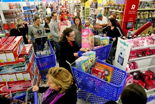 SUA: Sezonul de cumpărături pentru sărbătorile de iarnă, cel mai bun din 2012