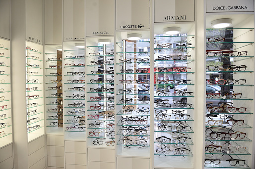 Rata de penetrare a lentilelor de contact în România - printre cele mai mici din Europa. O piață care crește greu, dar există potențial. Cât te costă să treci la lentile