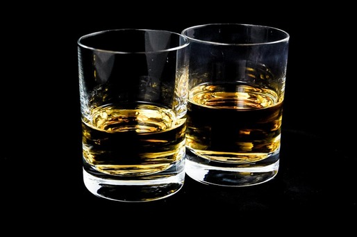 Exportatorii americani de whiskey au probleme din cauza tarifelor punitive aplicate de Uniunea Europeană