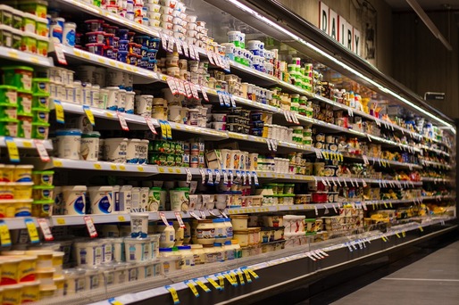 Noi reguli pregătite pentru etichetarea și comercializarea laptelui de către firme. Amenzi care merg până la interzicerea activității