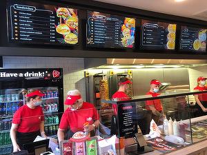 Franciza DAbo Doner deschide primul restaurant românesc de fast-food din Londra, chiar lângă stadionul Wembley, și vizează deschiderea a 40 de restaurante în următorii 3 ani