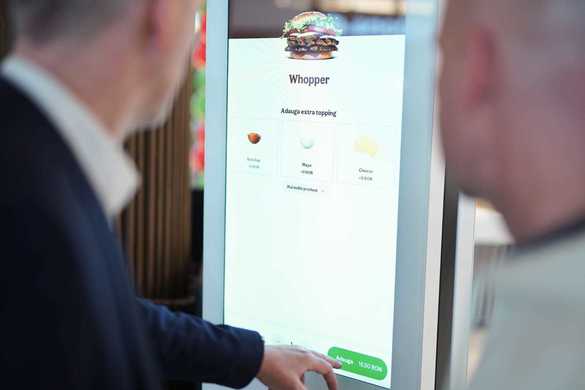 FOTO Burger King relansează expansiunea în România 