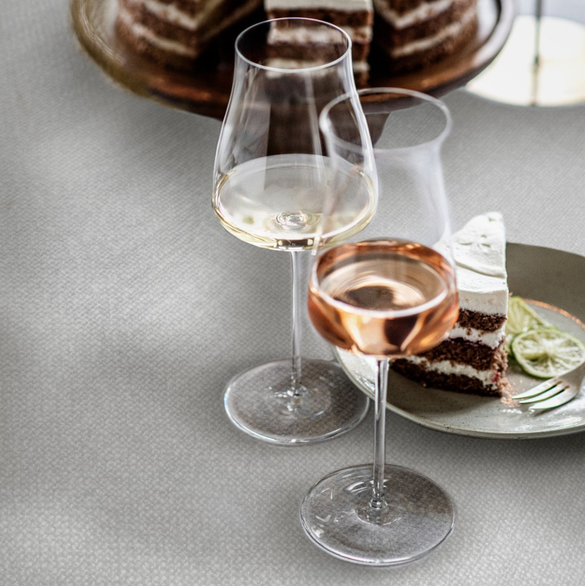 Alege paharele de vin potrivite și impresionează-ți oaspeții cu o selecție premium de pe SensoDays