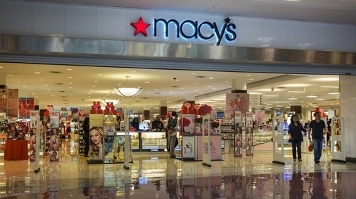 Un grup de investitori a făcut o ofertă de 5,8 miliarde de dolari pentru a retrage de la bursă lanțul de magazine Macy's