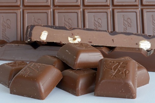 Producătorul de ciocolată Lindt & Sprungli a avut vânzări peste așteptări în 2023 datorită prețurilor mari