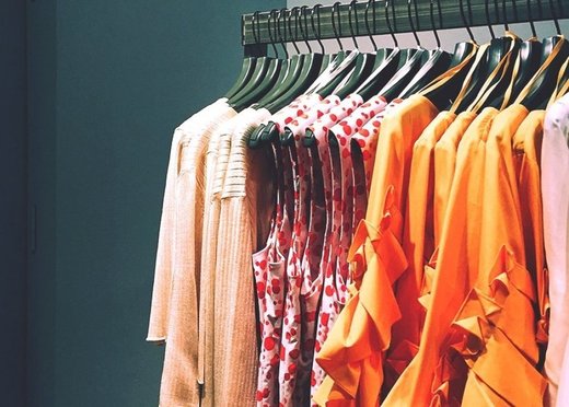 Franța ar putea să penalizeze mărcile de modă ultrarapidă