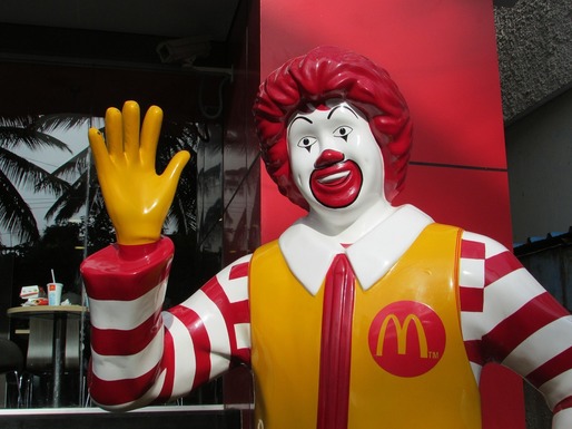 McDonald’s vine cu burgeri mai mari