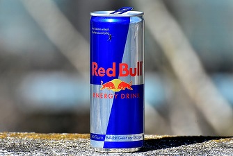 Red Bull, anchetată pentru abuz de poziție dominantă