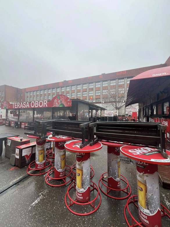 Foto Adina Popescu Foto Adina Popescu