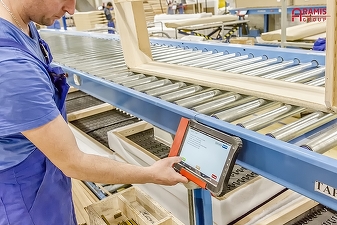 Tăieri de salarii. Cel mai mare exportator de mobilă din România, furnizor-cheie al IKEA, aplică reduceri salariale de până la 30%. Aramis Invest are probleme, pe fondul reducerii comenzilor