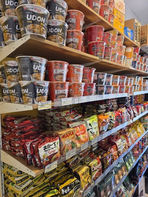 FOTO K-FOOD se extinde în România și deschide un nou magazin în București