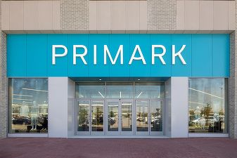 FOTO Primark deschide cu o premieră un nou magazin în România. Retailerul a investit peste 10 milioane de euro în magazinul din ElectroPutere Mall Craiova