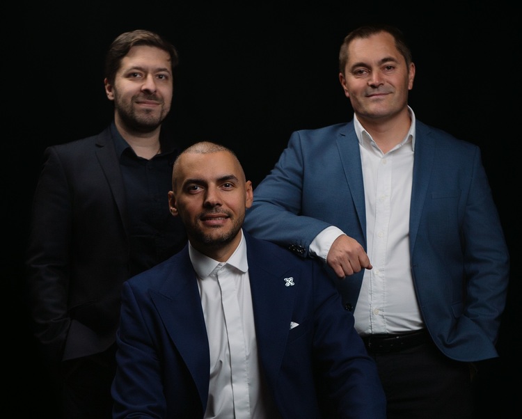 Bogdan Dinu, Daniel Tudor și Cristian Istrătescu Bogdan Dinu, Daniel Tudor și Cristian Istrătescu