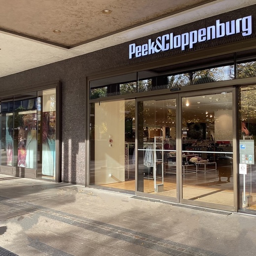 Peek & Cloppenburg atinge un nou maxim al afacerilor în 2025, menținând trendul de creștere pe piața locală