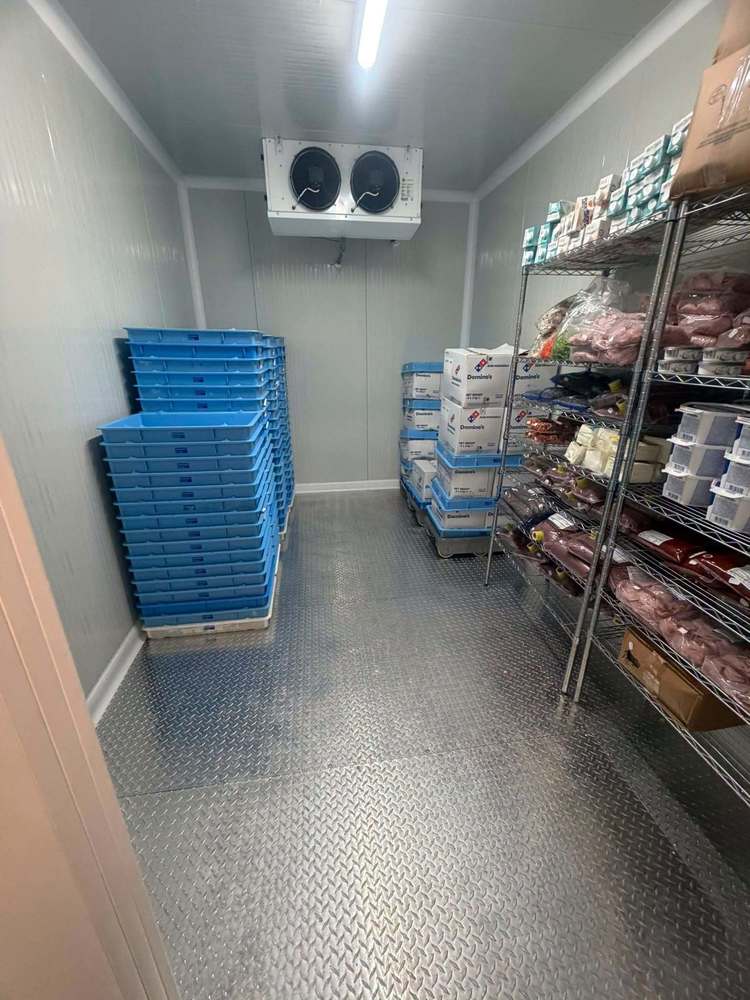 FOTO Curg amenzile pe litoral