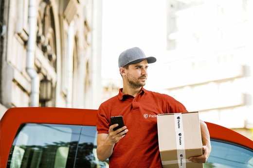 Packeta semnează cu Poșta și ajunge la aproape 6.000 de puncte pick-up