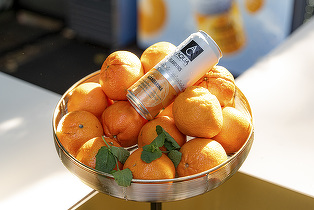 A sosit Mandarina: AQUA Carpatica, puritate cu gust de fructe