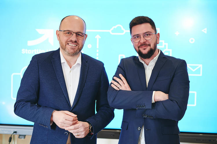 Grüman Róbert și Oltean Csongor Grüman Róbert și Oltean Csongor