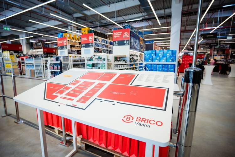FOTO Altex deschide simultan primul său magazin BRICO, de la integrarea brandului în portofoliu, și un magazin Altex