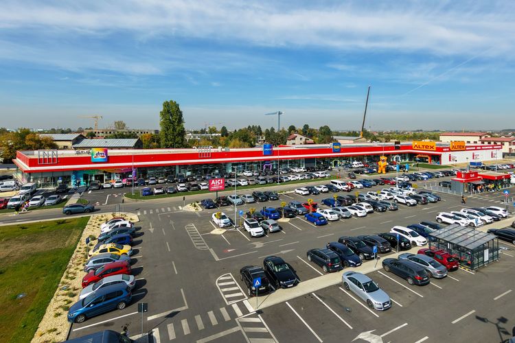 FOTO Parc de retail în România, în locul unei ferme. Altex deschide, prin Cometex, dezvoltator imobiliar, un parc de retail în Pantelimon, investiție de peste 9 milioane de euro