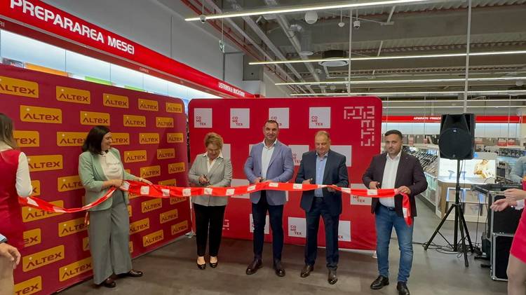 FOTO Parc de retail în România, în locul unei ferme. Altex deschide, prin Cometex, dezvoltator imobiliar, un parc de retail în Pantelimon, investiție de peste 9 milioane de euro