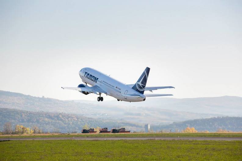 Tarom lansează un serviciu intranet pentru pasageri