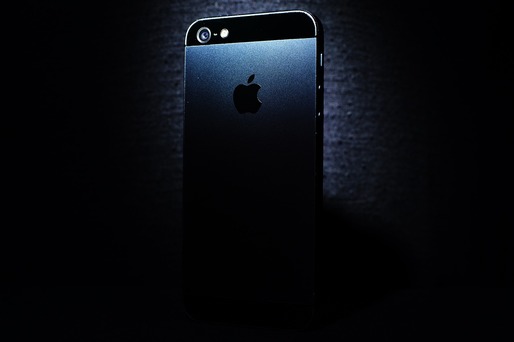 Apple va plăti pentru ecranele de iPhone produse de Samsung mai mult decât dublu în cazul lui iPhone 8