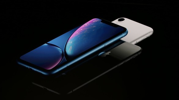 VIDEO&FOTO LIVE Apple a lansat trei noi modele de iPhone. La ce prețuri vor fi vândute
