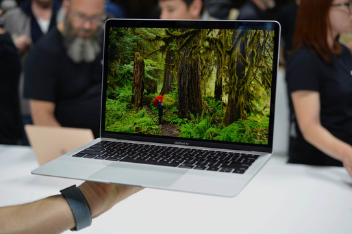 Noul MacBook Air aduce un upgrade estetic și tehnic