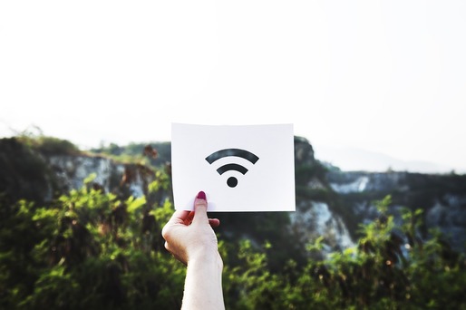 LISTA WiFi4EU: Peste 140 de localități din România primesc fonduri UE pentru furnizarea de internet wireless gratuit 