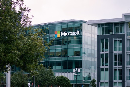 Microsoft s-a oferit să perceapă prețuri diferite pentru produsul Office, cu și fără aplicația sa Teams, pentru a evita o investigație a UE