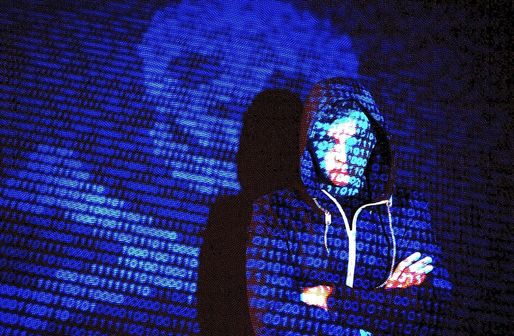 Percheziții DIICOT la hackeri suspectați că au atacat site-uri ale instituțiilor publice din România. Ministerele Dezvoltării și Educației, printre instituțiile vizate de ”hacktivism”