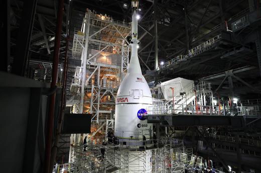 Astronauții NASA își vor lua smartphone-urile cu ei în spațiu