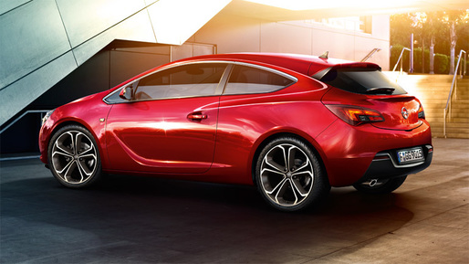 Noul model Opel Astra poate fi comandat în România la un preț de pornire de 15.600 de euro
