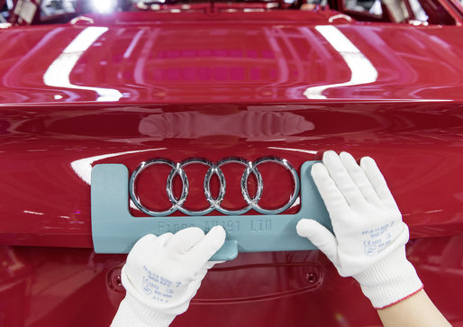Audi a înregistrat vânzări-record în 2016, dar a rămas în urma Mercedes și BMW