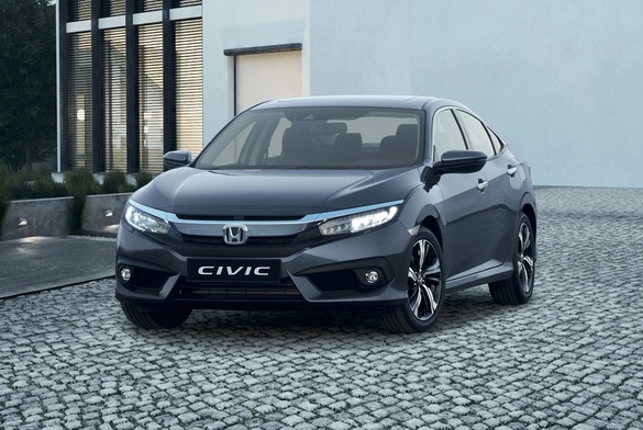 Honda Civic, a zecea generație, a intrat pe piața din România cu trăsături ce provoacă modelele premium compacte