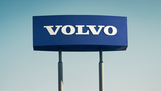 Chinezii de la Geely, care dețin Volvo Cars, au cumpărat 8,2% din compania de camioane AB Volvo