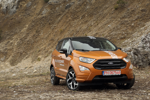 FOTO TEST DRIVE Ford EcoSport, noua vedetă a industriei auto românești, pe șoselele din România