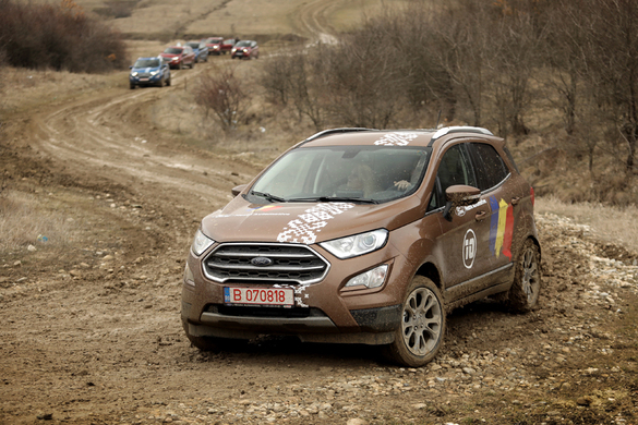 FOTO TEST DRIVE Ford EcoSport, noua vedetă a industriei auto românești, pe șoselele din România