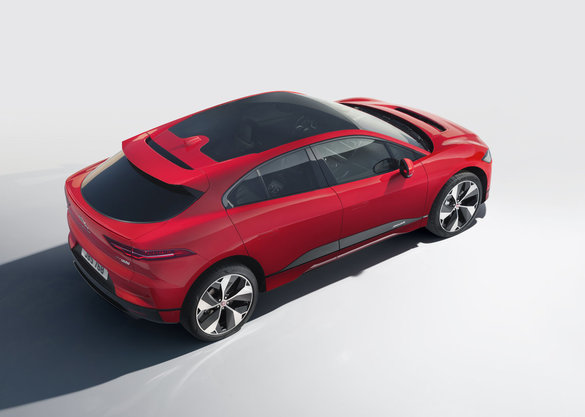 VIDEO & FOTO Jaguar I-PACE, cel mai nou vehicul electric de pe piață, prezentat înaintea debutului de la Geneva