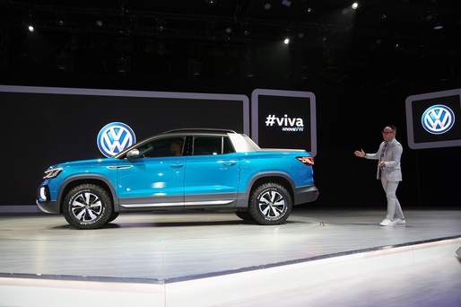 FOTO VW a prezentat noul pick-up Tarok, care va concura direct Duster Oroch, în America de Sud