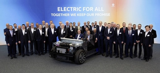 VW intră în linie dreaptă cu primul model ID complet electric. Compania vrea să vândă 1 milion de mașini electrice pe an