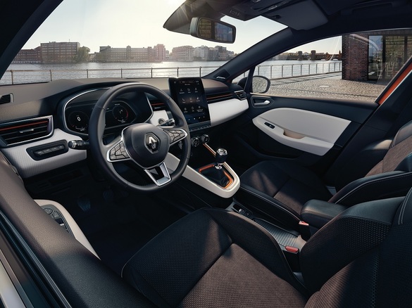 VIDEO Primele imagini cu noul Renault Clio: interior mai luxos, exterior similar cu Megane