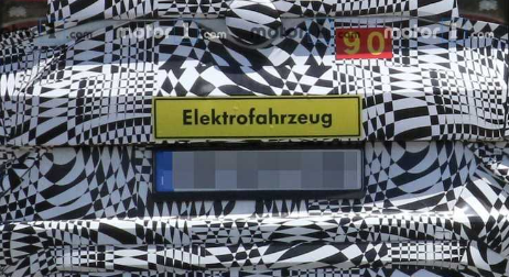 FOTO SPION Volkswagen ID.CROZZ, viitorul SUV electric al germanilor, surprins în teste