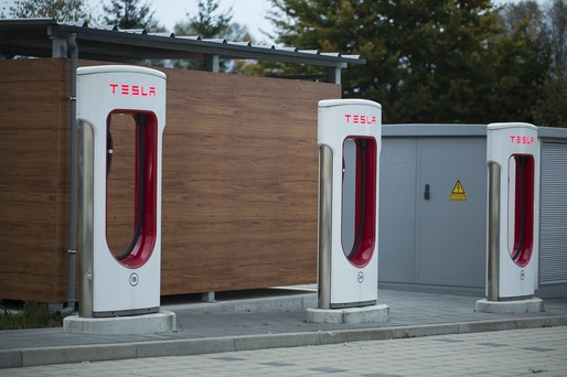  Model 3 de la Tesla rămâne cel mai bine vândut vehicul din Norvegia