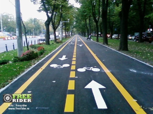Stații automate de închiriere a bicicletelor și 35 de kilometri de piste pentru bicicliști, la Buzău