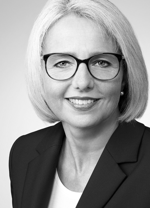 Kathrin Kerls Kathrin Kerls